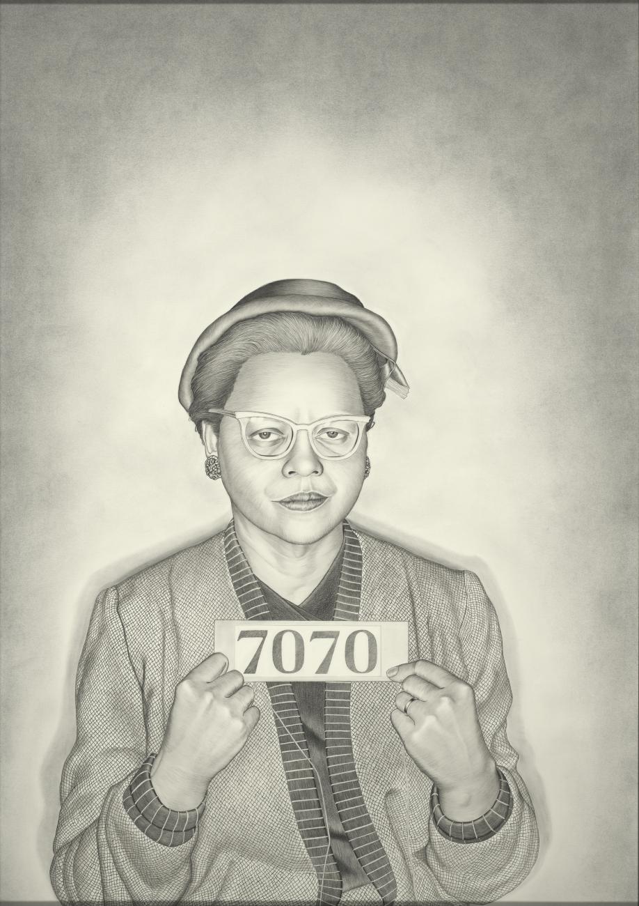 Pencil illustration of woman in glasses and hat holding a small sign with 7070 numbers in front of chest.